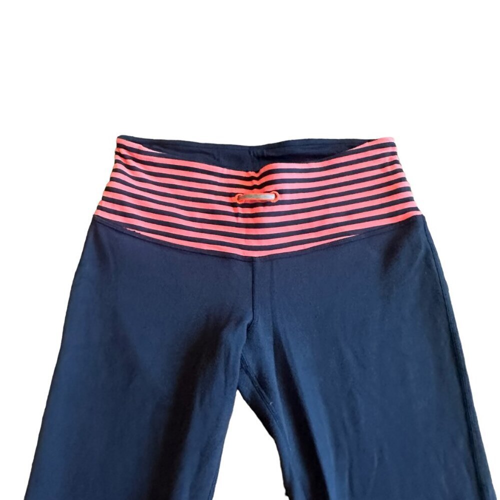lululemon athletica Runder Under - Picture 2 of 10